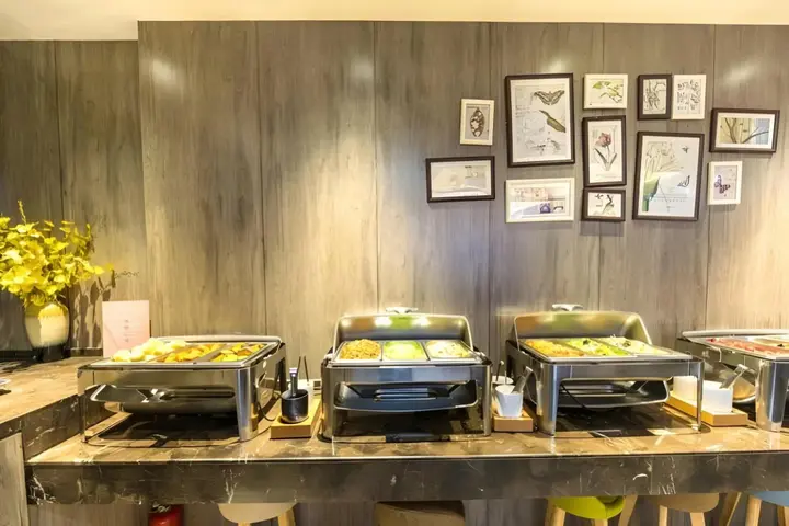Яньчэн: Home Inn Neo (Dafeng Renmin South Road Mingdu Pedestrian Street Branch)