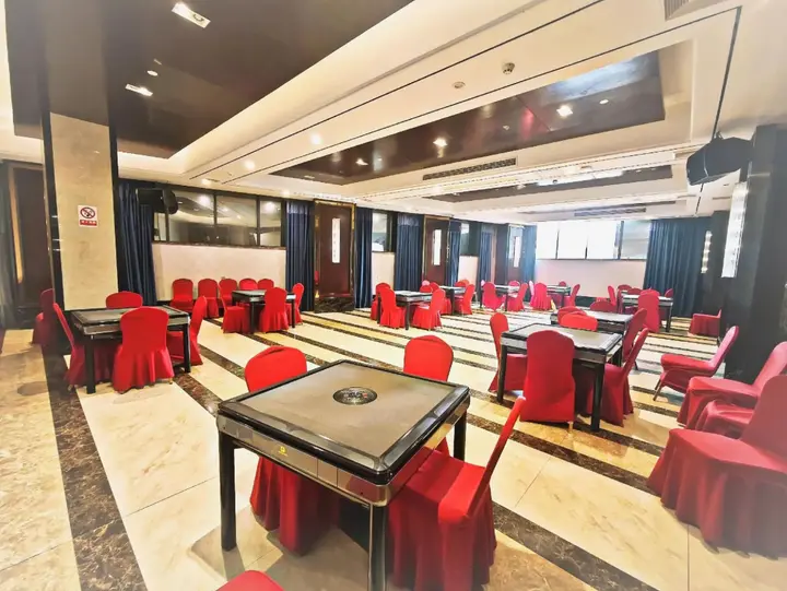 Джин-Чжоу: Zhengda International Hotel