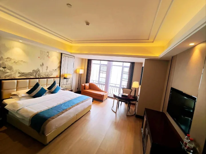 Джин-Чжоу: Zhengda International Hotel