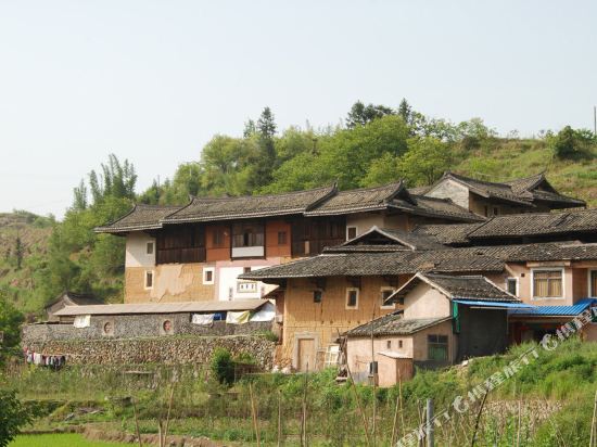 Лунъянь: Ning Ning Hotel