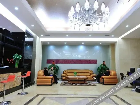 Корла: Shangcheng Business Hotel
