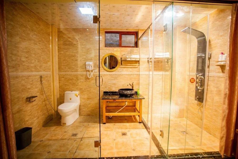 Шангри-Ла: Guyue Boutique Hotel