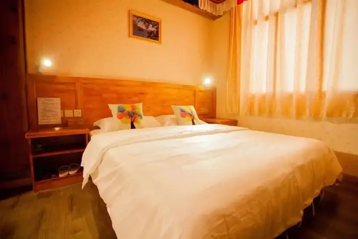 Шангри-Ла: Guyue Boutique Hotel