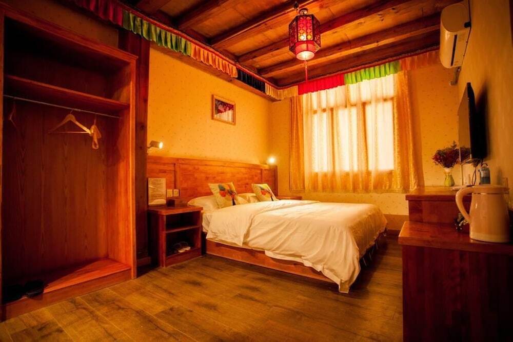 Шангри-Ла: Guyue Boutique Hotel