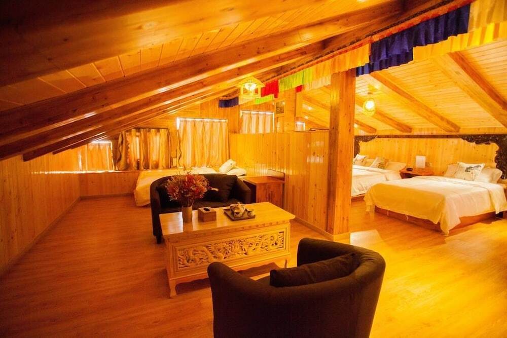 Шангри-Ла: Guyue Boutique Hotel