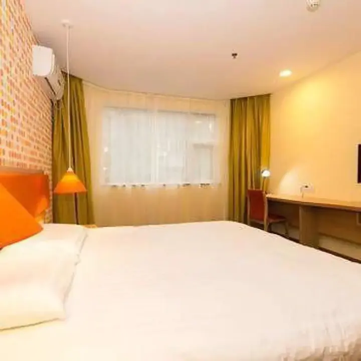 Ханчжоу: Home Inn (Hangzhou East Railway Station West Square Xinfeng Road)