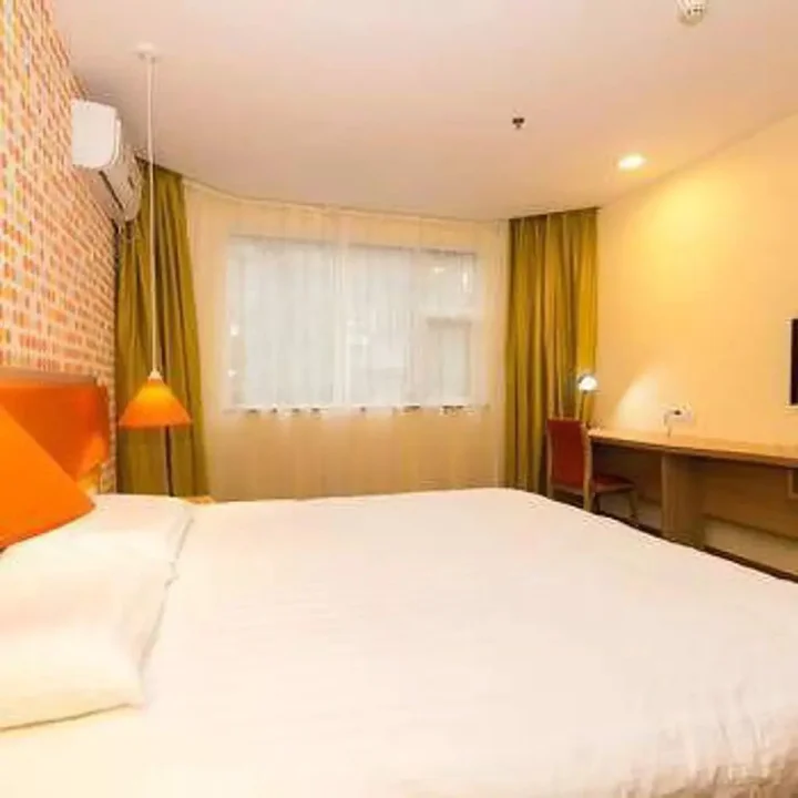 Ханчжоу: Home Inn (Hangzhou East Railway Station West Square Xinfeng Road)