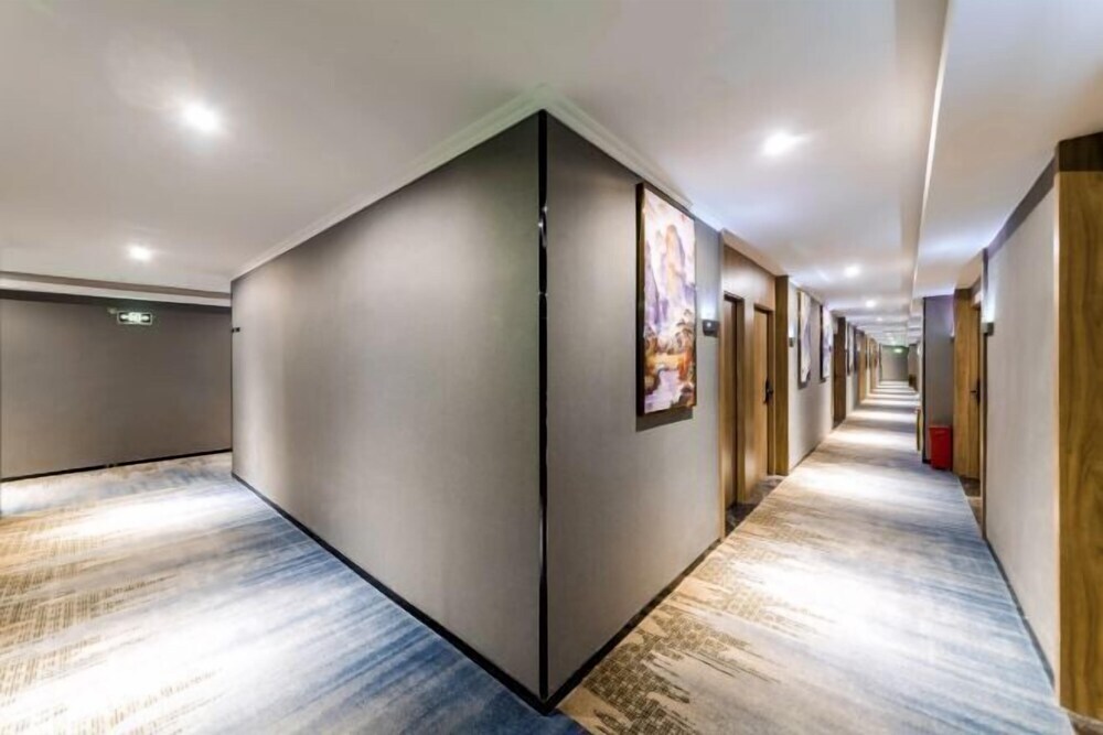 Шэньчжэнь: Weiduo Smart Hotel (Shenzhen Tangkeng Metro Station)