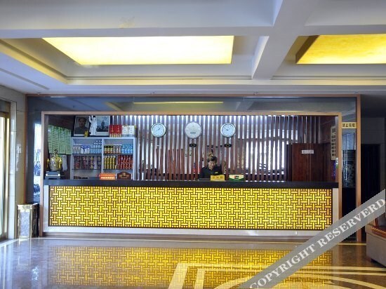 Вэйнань: Chengcheng Shangyue Haoting Express Hotel