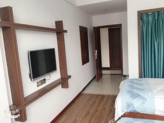 Чжанцзяцзе: Tianyi Hotel Zhangjiajie