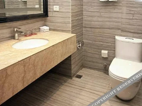 Фучжоу: 福清鑫都商务酒店