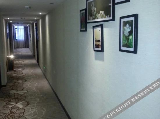 Фучжоу: 福清鑫都商务酒店
