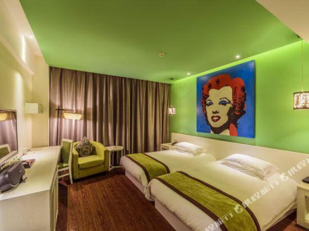 Green Sunshine Holiday Fashion Hotel — фото 5