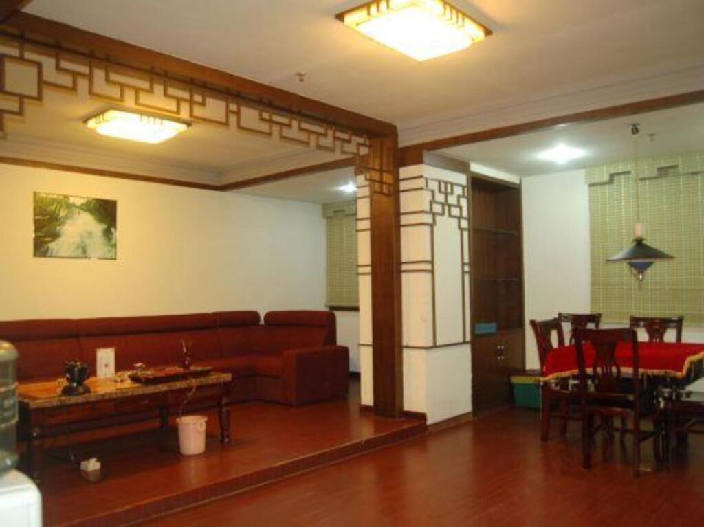 Шаогуань: Bailegong Hotel Xinfeng