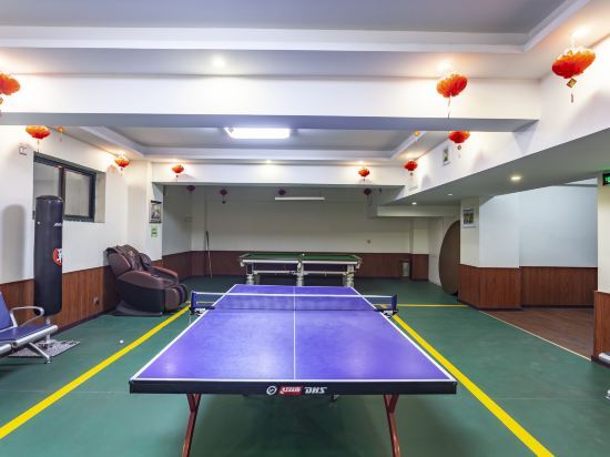 Цзиньчжун: Jintai Business Hotel