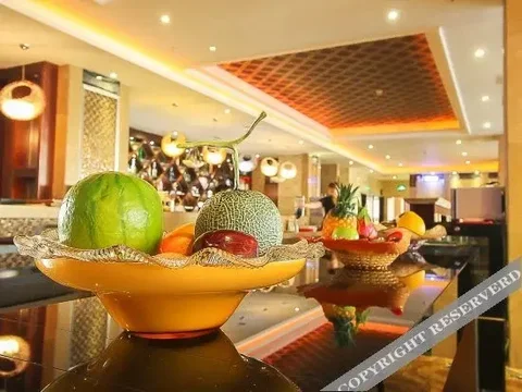 Цюнхай: Coconut Rhyme Golden Dragon Hotel (Qionghai Yinhai Road Flagship)