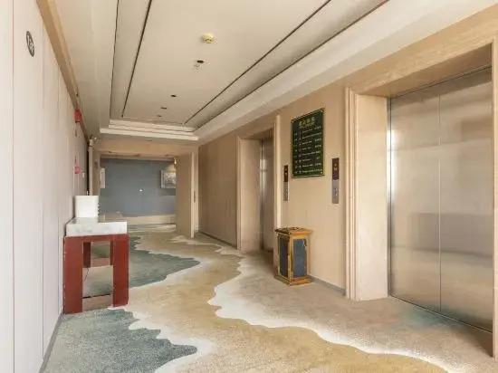 Цюнхай: Coconut Rhyme Golden Dragon Hotel (Qionghai Yinhai Road Flagship)