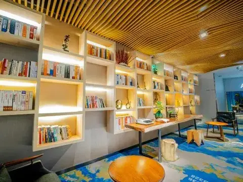 Шэньчжэнь: The Ranz Hotel Shenzhen University Science and Technology Park