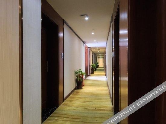 Юэян: Ruiting Boutique Hotel