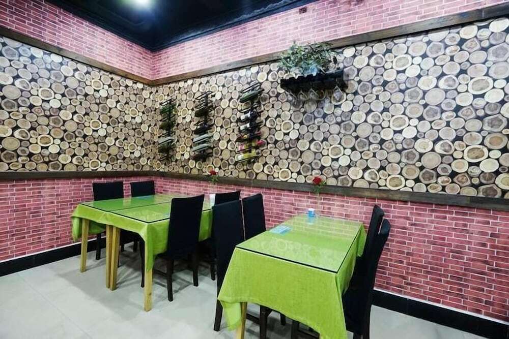 Хуаншань: Huangshan best youth theme hotel