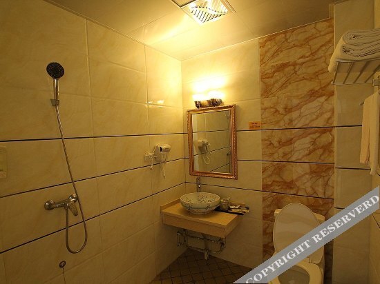 Гуйлинь: Yunyi Leisure Hotel (Guilin Yanshan)
