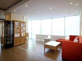 Яньтай: Homeinn Hotel (Yantai Fuhai Road Zhenhua)
