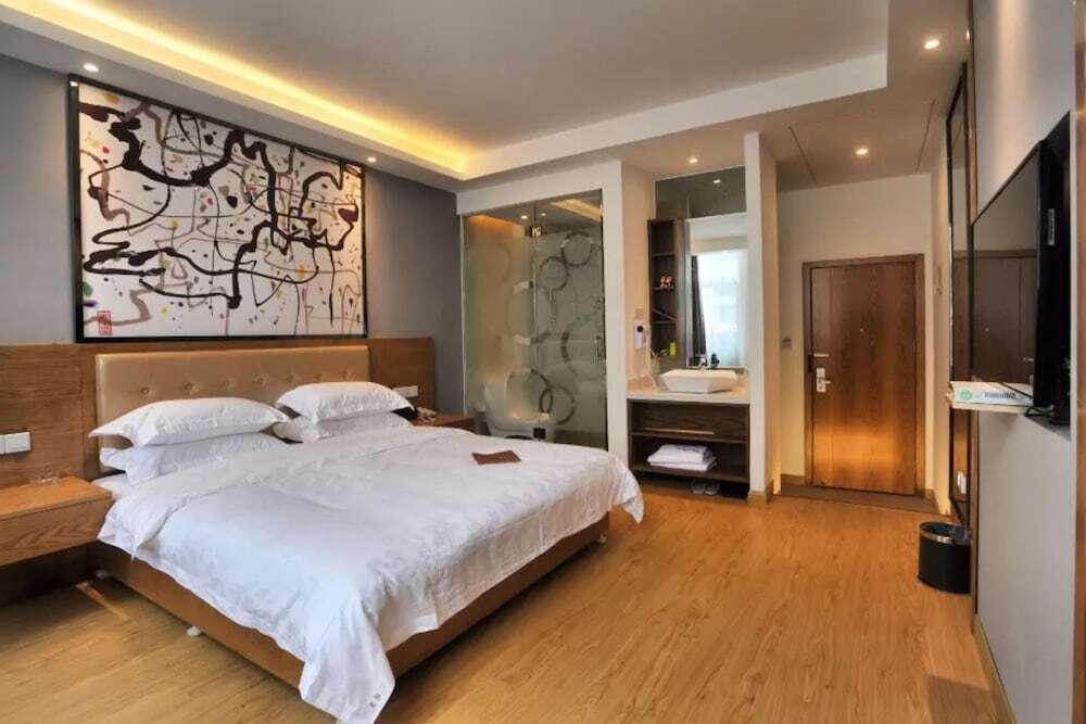 Хуаншань: Huangshan Zuixiang Theme Hotel