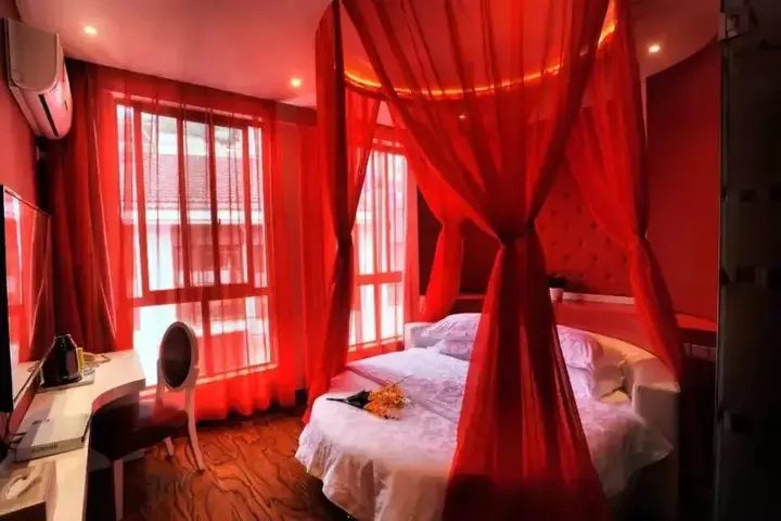 Хуаншань: Huangshan Zuixiang Theme Hotel