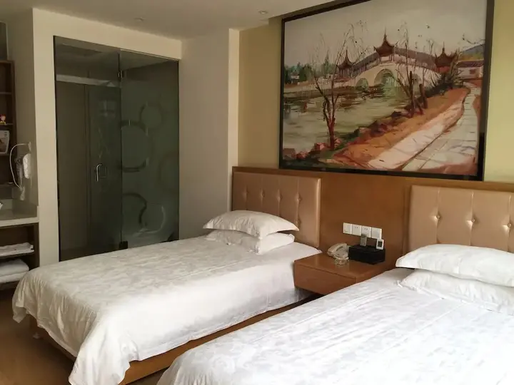 Хуаншань: Huangshan Zuixiang Theme Hotel