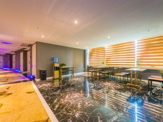 Фучжоу: Wesney Hotel (Fuzhou Taijiang Wanda East Second Ring Road Taixuan Branch)