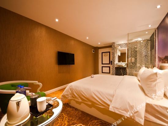 Фучжоу: Wesney Hotel (Fuzhou Taijiang Wanda East Second Ring Road Taixuan Branch)