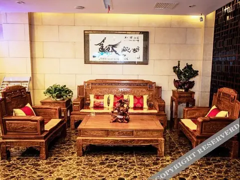 Вэйнань: 渭南时代商务酒店