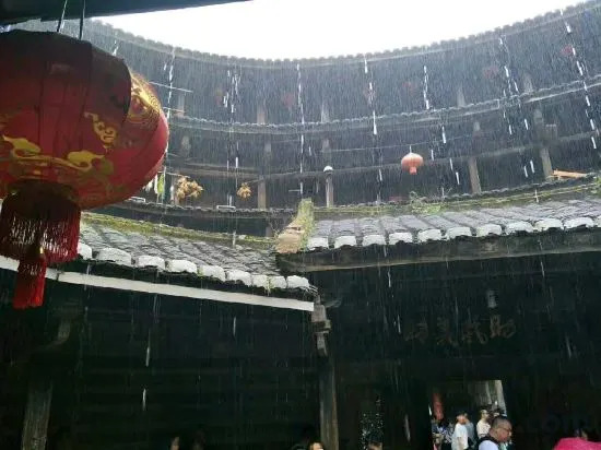 Жангжоу: Yunshui Jingxiu Inn