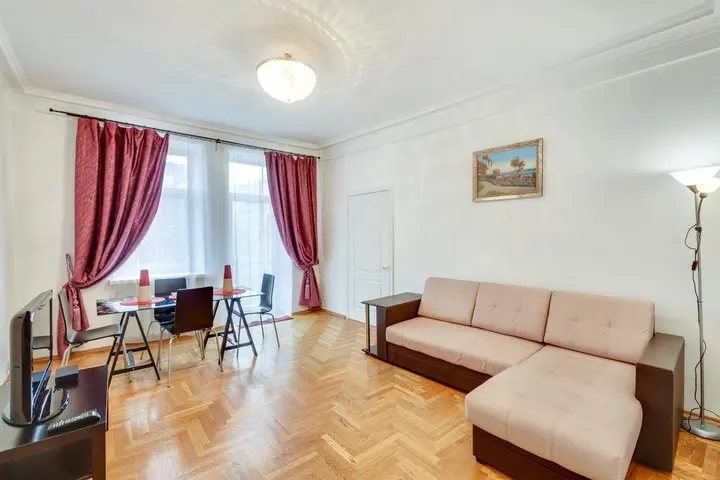 Москва: EnjoyMoscow Pushkin & Red Square Apartments