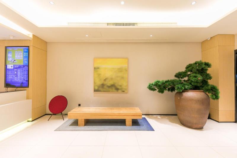 Шаоксинг: Ji Hotel (Xinchang Dafosi)