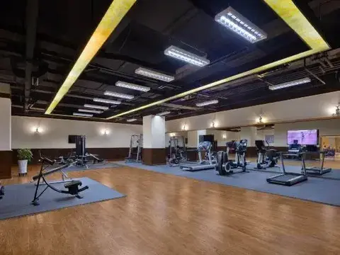 Цзуньи: Guizhou Hotel