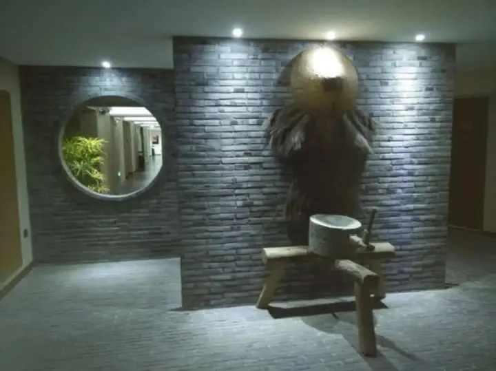 Шаоян: Shunfeng 123 Business Hotel