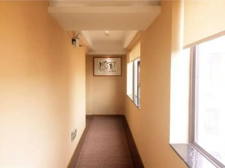 Шаоян: Shunfeng 123 Business Hotel