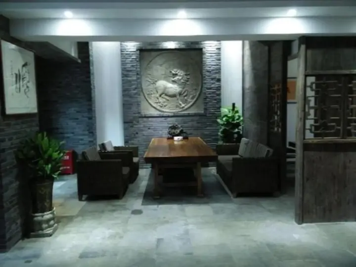 Шаоян: Shunfeng 123 Business Hotel