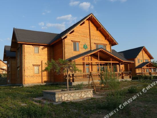 Ордос: Honghaizi Muwu Holiday Hotel
