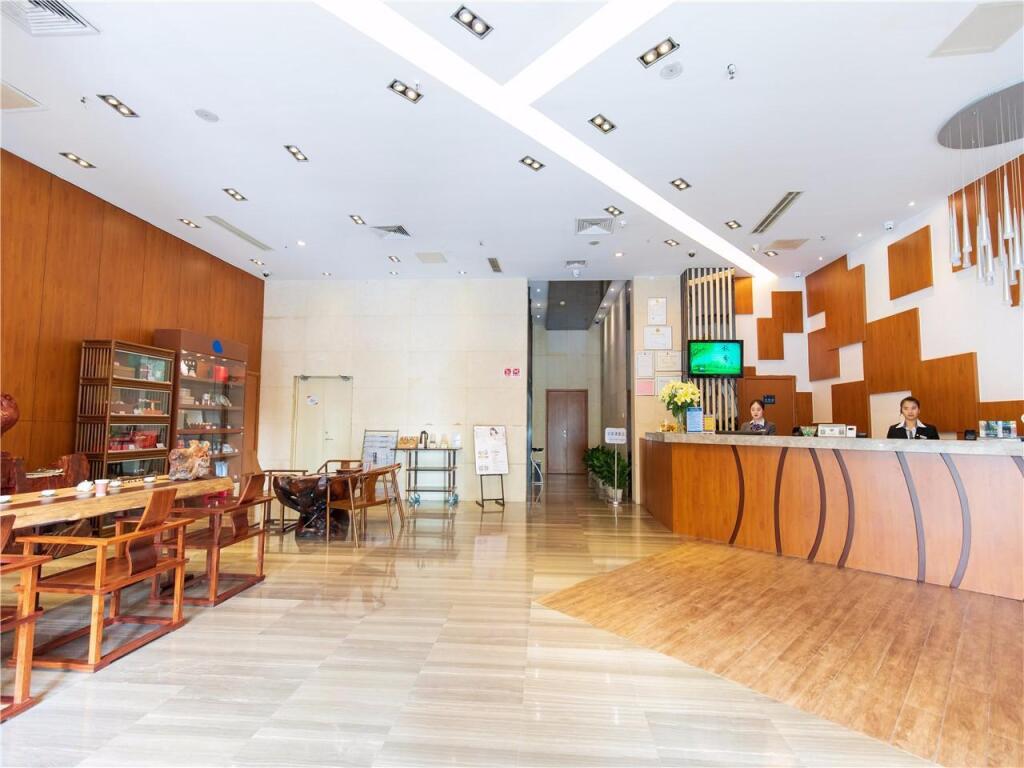 Фучжоу: Metropolo JinJiang Hotel（Fuzhou Financial Street Wanda Plaza ）
