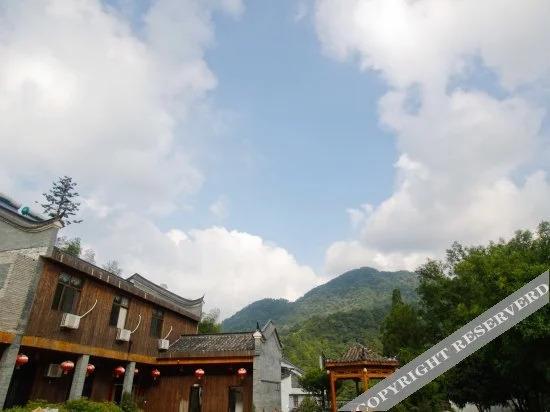 Луань: Tiantangzhai Laozhujia Farmhouse Inn
