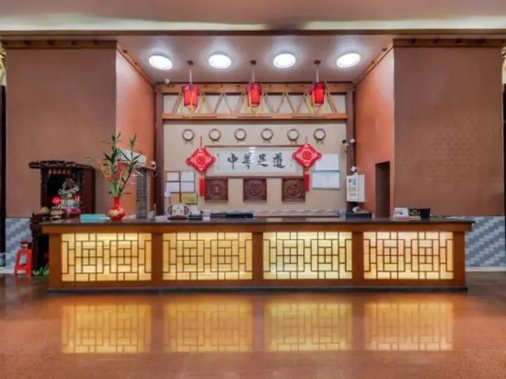 Хойчжоу: Fengyuan Hotel