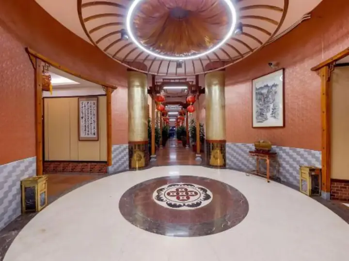 Хойчжоу: Fengyuan Hotel
