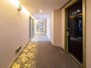 Харбин: Laike Hotel (Harbin Railway Station Museum)