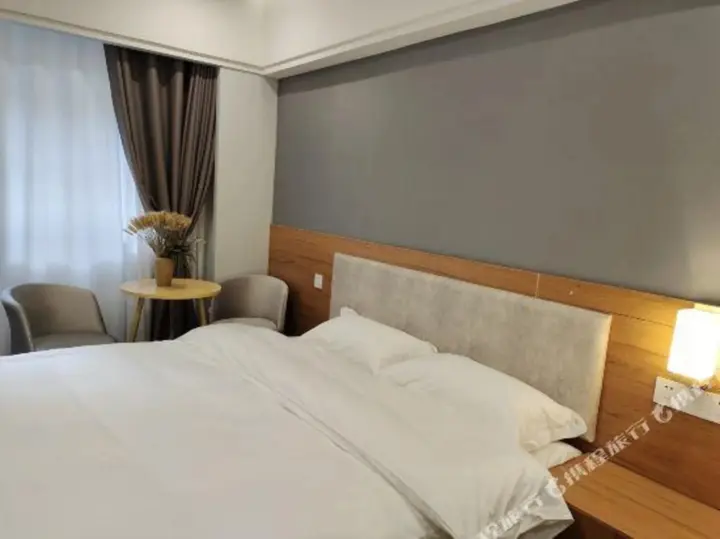 Чанчжоу: Huiyou Hotel, Fengxu Town, Linshui County