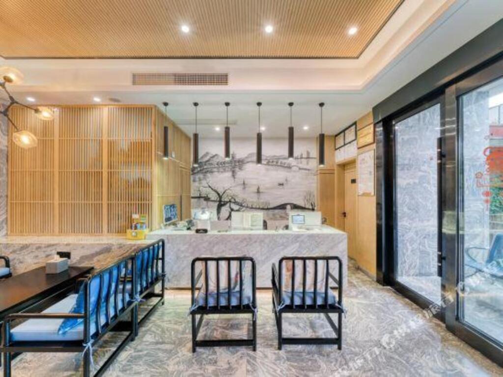 Ханчжоу: Yizhi Hotel (Hangzhou Sijiqing Qianjiang New City)