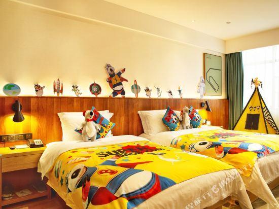 Интань: Sanchuan Classic Hotel