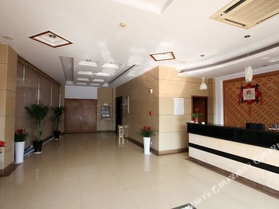 Хуаншань: Longyuan Hotel (Huangshan Railway Station)