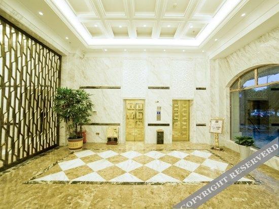 Пинсян: Tian'e Fashion Hotel
